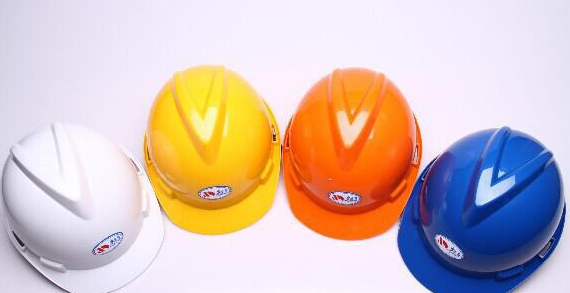 玻璃钢安全帽材质优势-昆明新腾